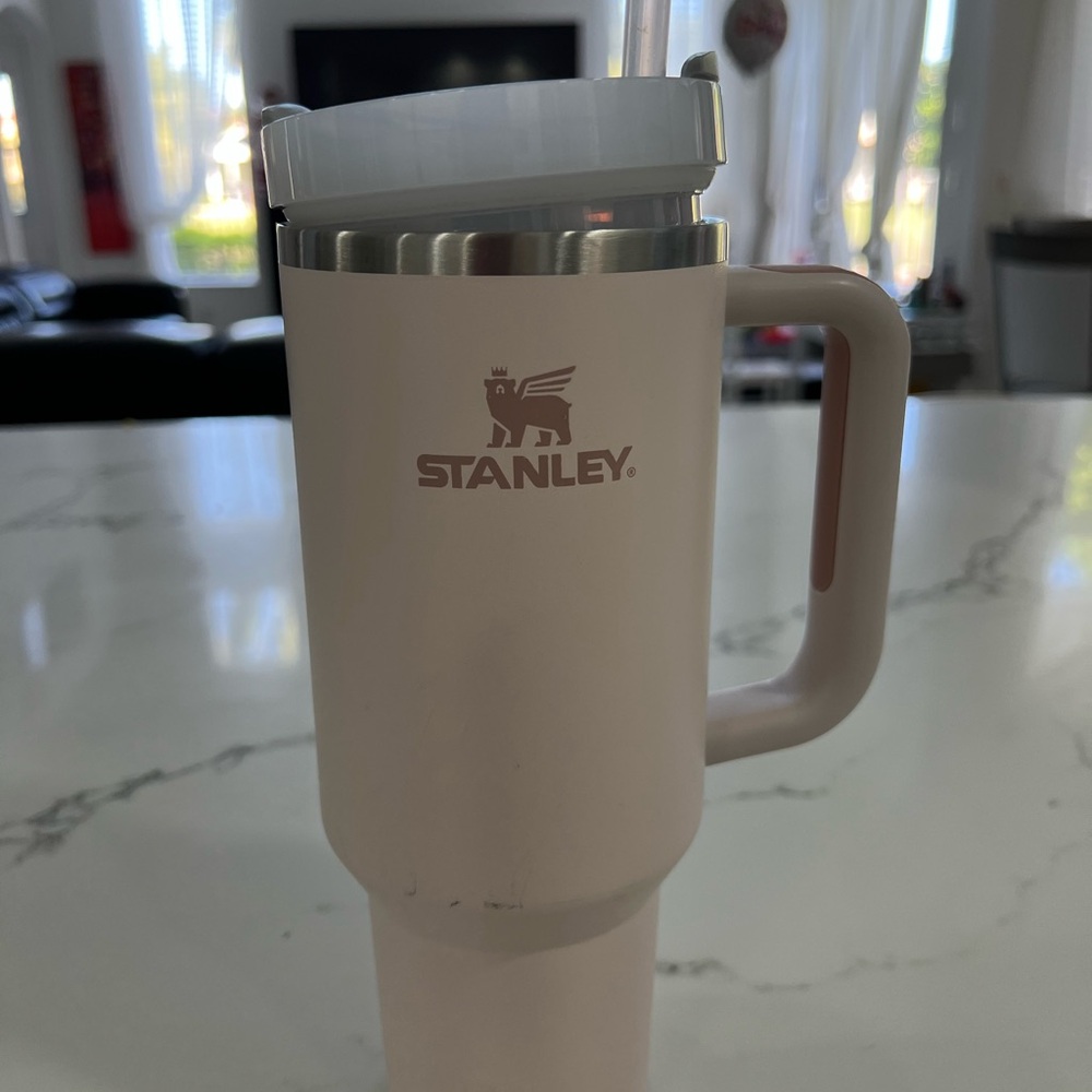 Stanley light pink Insulated Mug